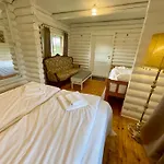 Kliff Butiik Majutus & Restoran Hotell Panga