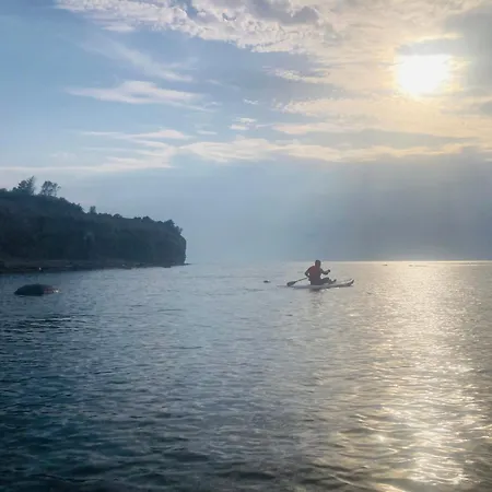 Kliff Butiik Majutus & Restoran *