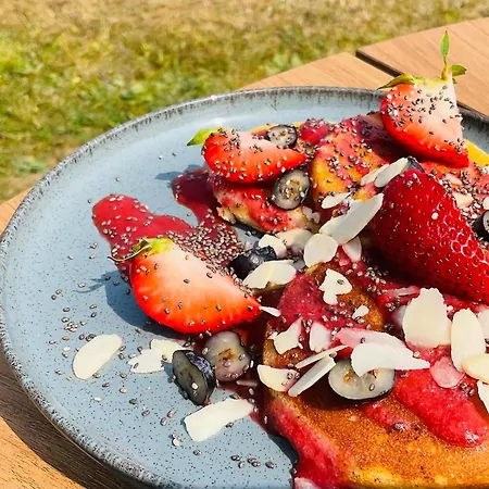 Kliff Butiik Majutus & Restoran * Panga