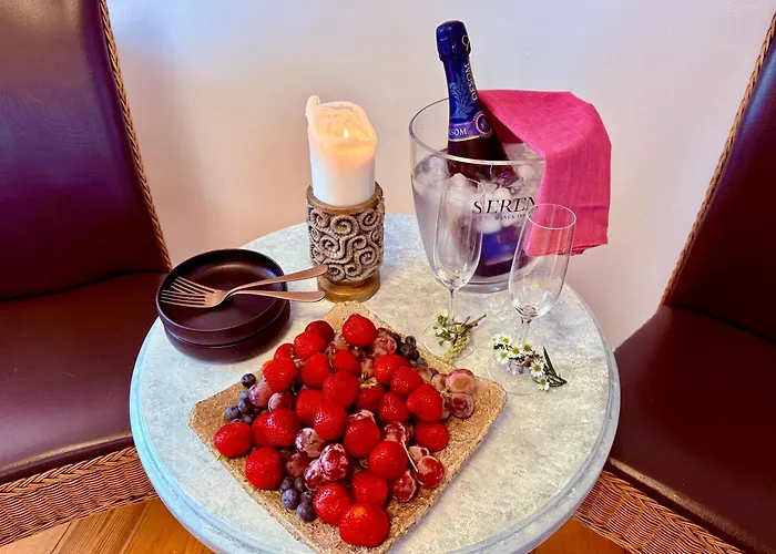 Hotel Kliff Butiik Majutus & Restoran Panga